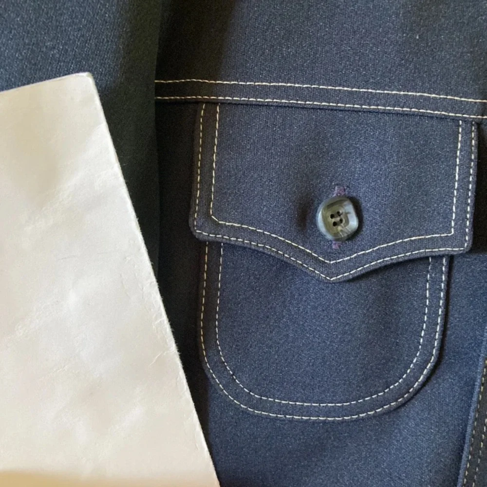 Haggar Navy Blue shirt with Contrast Stitching